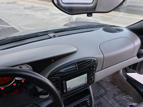 Used 2001 Porsche Boxster S RWD image 47