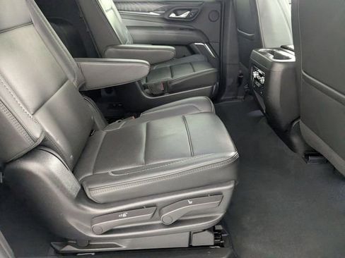 Certified 2023 GMC Yukon XL Denali image 33