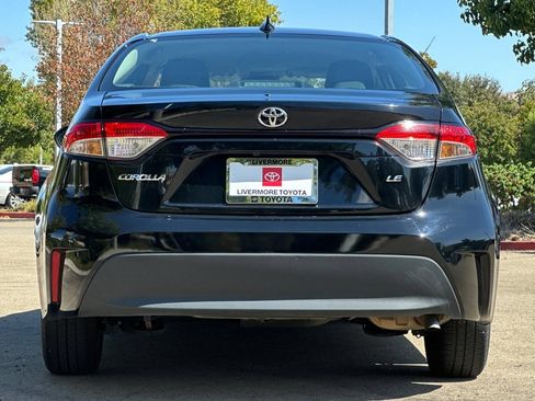 Used 2024 Toyota Corolla LE FWD image 5