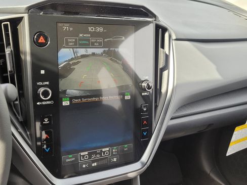 New 2026 Subaru Crosstrek 2.5i Limited image 9