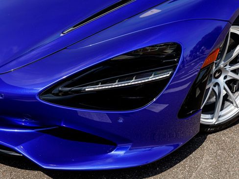 New 2026 McLaren 750S Spider RWD image 44