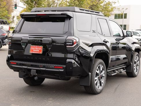 New 2026 Toyota 4Runner TRD Sport Premium AWD/4WD image 5