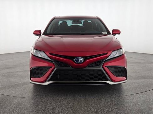 Used 2024 Toyota Camry XSE w/ Navigation Package image 8