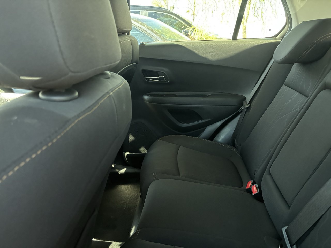 Used 2020 Chevrolet Trax LT FWD image 9
