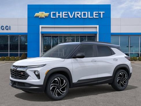 New 2026 Chevrolet TrailBlazer RS w/ Convenience Package AWD/4WD image 2