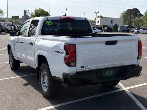 Certified 2024 Chevrolet Colorado W/T w/ WT Convenience Package II AWD/4WD image 17
