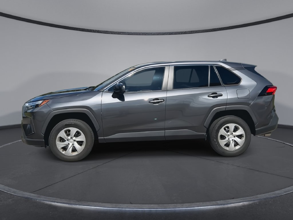 Certified 2023 Toyota RAV4 LE FWD image 5