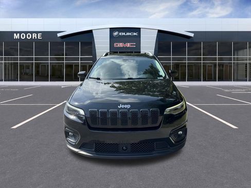 Used 2021 Jeep Cherokee Latitude Plus w/ Sun & Sound Group FWD image 3