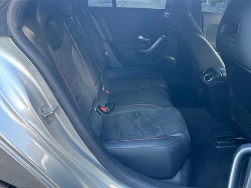 Used 2023 Mercedes-Benz CLA 250 4MATIC image 18