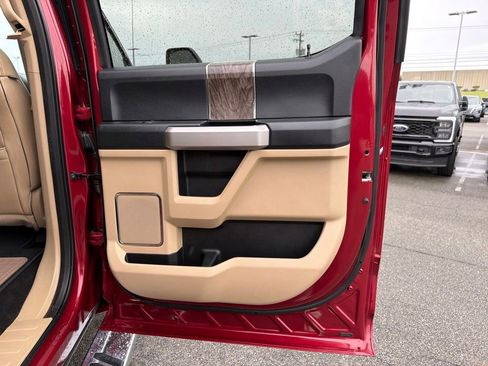 Used 2019 Ford F350 Lariat w/ Chrome Package AWD/4WD image 21