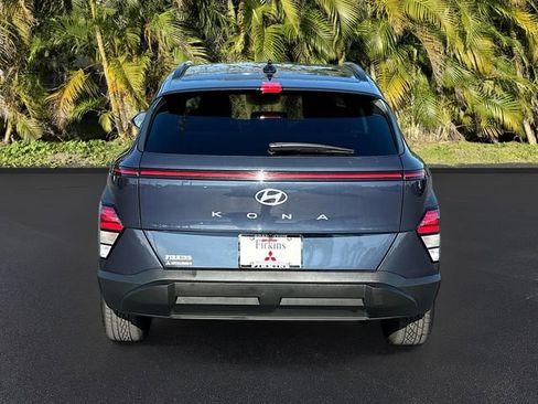 Used 2025 Hyundai Kona SEL FWD image 6