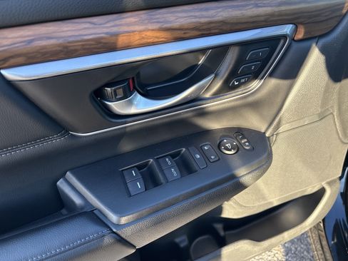 Used 2018 Honda CR-V EX-L image 9