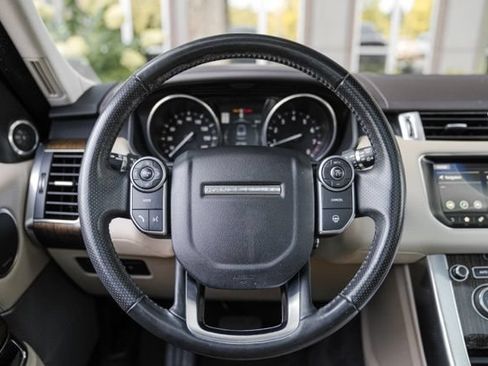 Used 2017 Land Rover Range Rover Sport SE AWD/4WD image 31