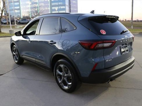 Used 2025 Ford Escape ST-Line w/ Tech Pack #1 image 4