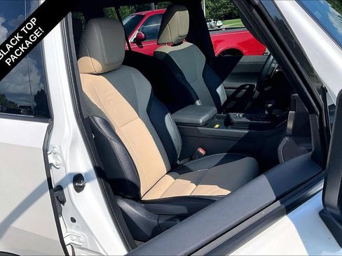 Used 2025 Lexus GX 550 AWD/4WD image 7