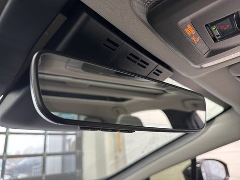 Certified 2024 Toyota Prius XLE image 32