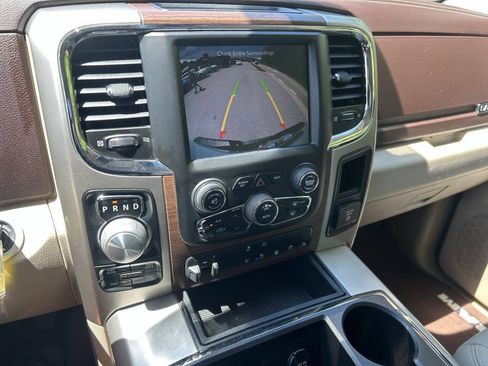 Used 2015 RAM 1500 Laramie AWD/4WD image 23