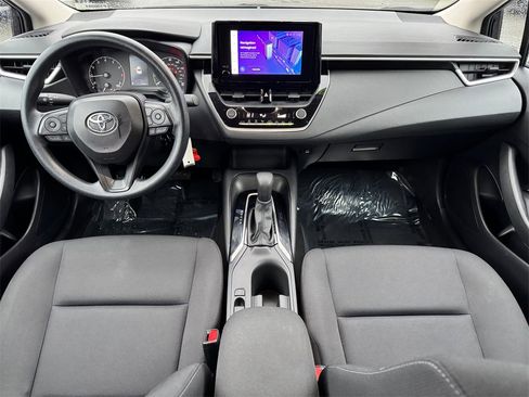 Certified 2024 Toyota Corolla LE image 18