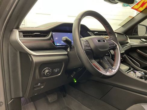 Certified 2022 Jeep Grand Cherokee Trailhawk image 21