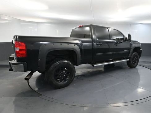 Used 2013 Chevrolet Silverado 2500 LT w/ Z71 Appearance Package image 4