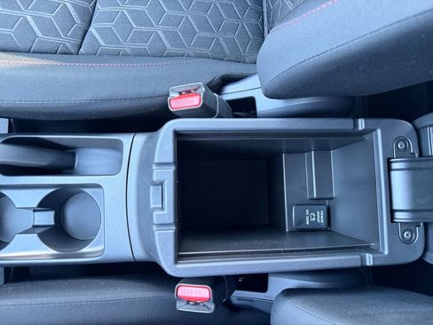 Used 2025 Mitsubishi Outlander Sport AWD image 27