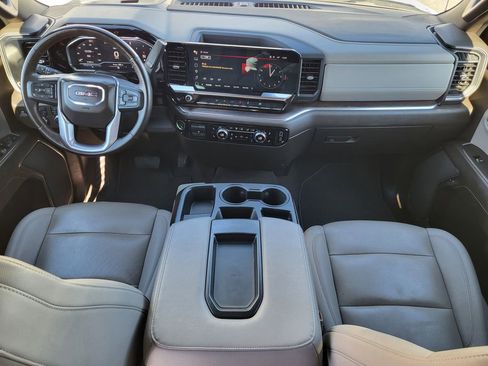 Used 2025 GMC Sierra 1500 SLT image 19