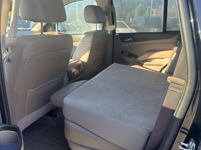Used 2017 GMC Yukon SLT RWD image 6