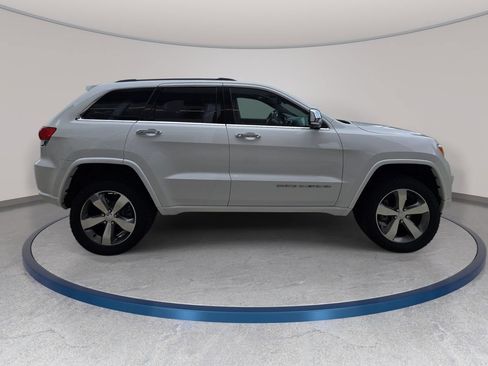 Used 2015 Jeep Grand Cherokee Overland AWD/4WD image 5