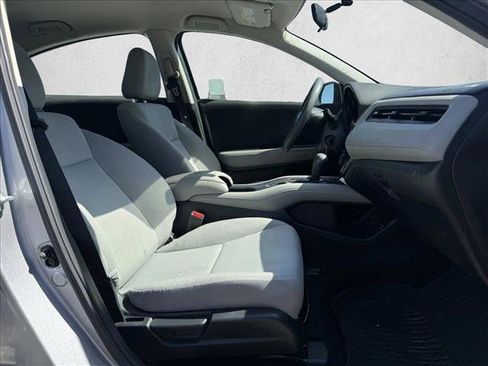 Used 2022 Honda HR-V LX image 18