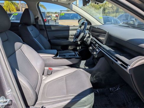 Certified 2025 Hyundai Tucson SEL image 32