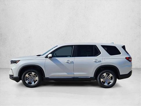 Used 2025 Honda Pilot EX-L image 5