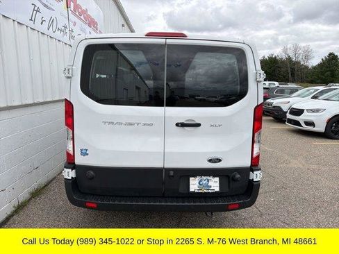 Used 2024 Ford Transit 350 XLT RWD image 7