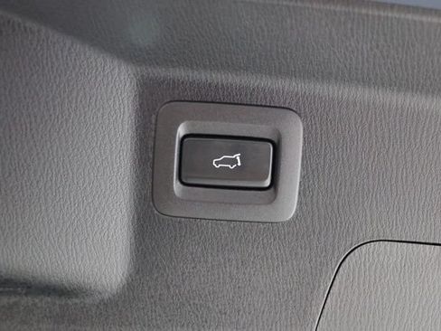 Used 2023 MAZDA CX-9 Carbon Edition AWD/4WD image 36