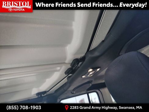 Used 2022 Jeep Wrangler Unlimited Sport AWD/4WD image 19