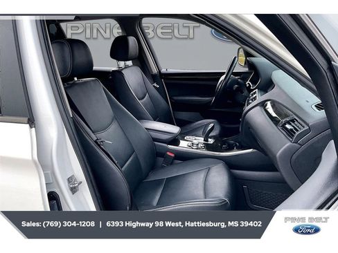 Used 2011 BMW X3 xDrive28i AWD/4WD image 6