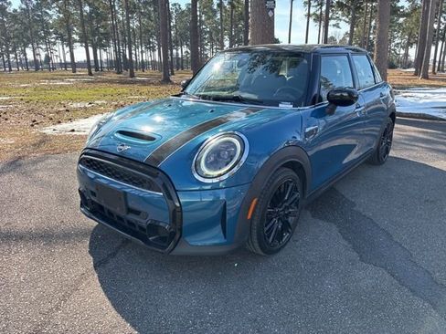 Used 2022 MINI Cooper S image 7