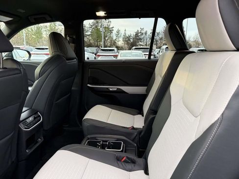 Used 2025 Lexus TX 500h AWD w/ Technology Package image 16