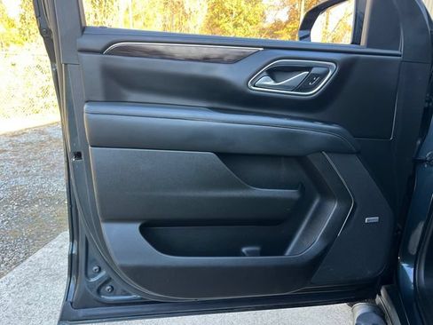 Used 2022 Chevrolet Tahoe Z71 AWD/4WD image 10