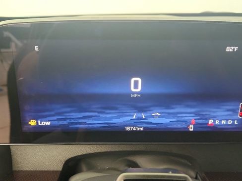 Used 2026 Chevrolet Traverse RS w/ LPO, Floor Liner Package FWD image 21