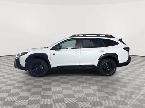 Certified 2025 Subaru Outback Wilderness AWD/4WD image 4
