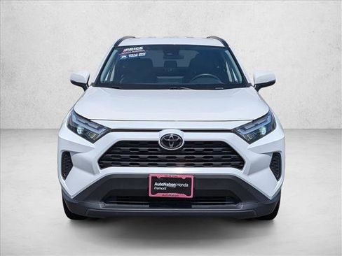 Used 2024 Toyota RAV4 XLE FWD image 2