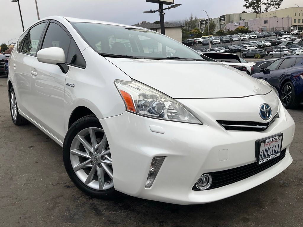 Used 2012 Toyota Prius V Five FWD image 1