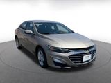 Used 2024 Chevrolet Malibu LT image 3
