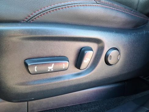 Certified 2021 Toyota 4Runner TRD Off-Road Premium w/ Moonroof Package image 4