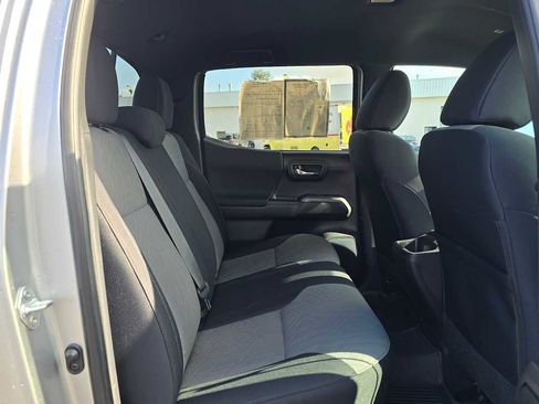 Certified 2023 Toyota Tacoma TRD Off-Road w/ Black Out Package (TMS) image 15