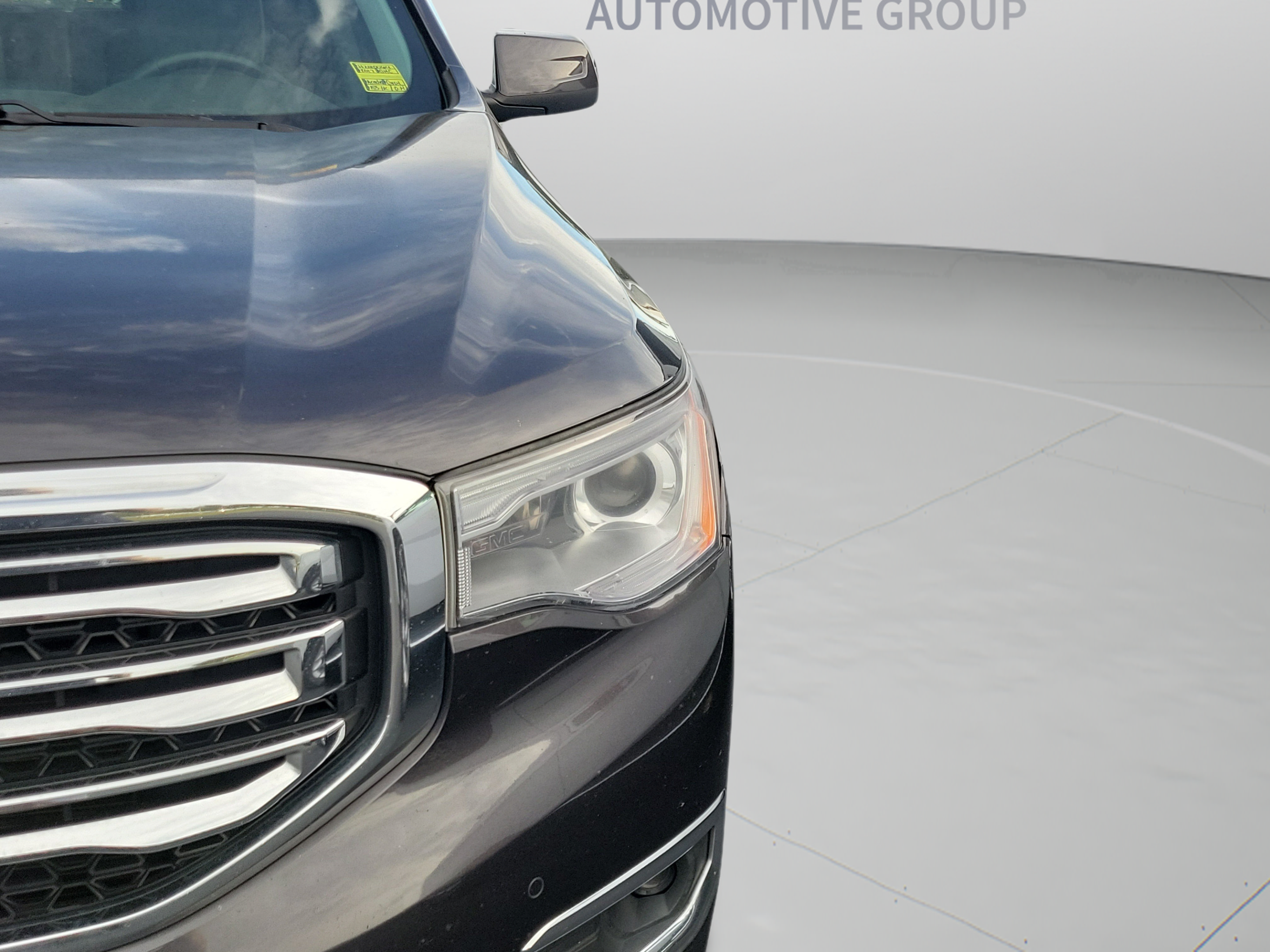 Used 2017 GMC Acadia SLT FWD image 10