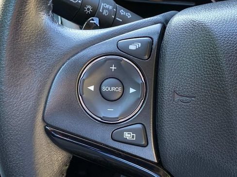 Used 2019 Honda HR-V Touring image 18