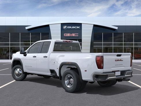 New 2026 GMC Sierra 3500 Pro AWD/4WD image 3