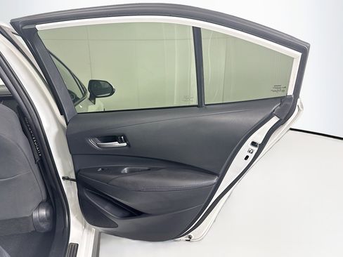 Used 2020 Toyota Corolla SE image 27