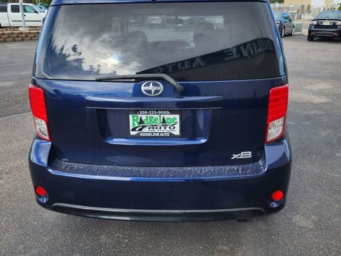 Used 2014 Scion xB image 5